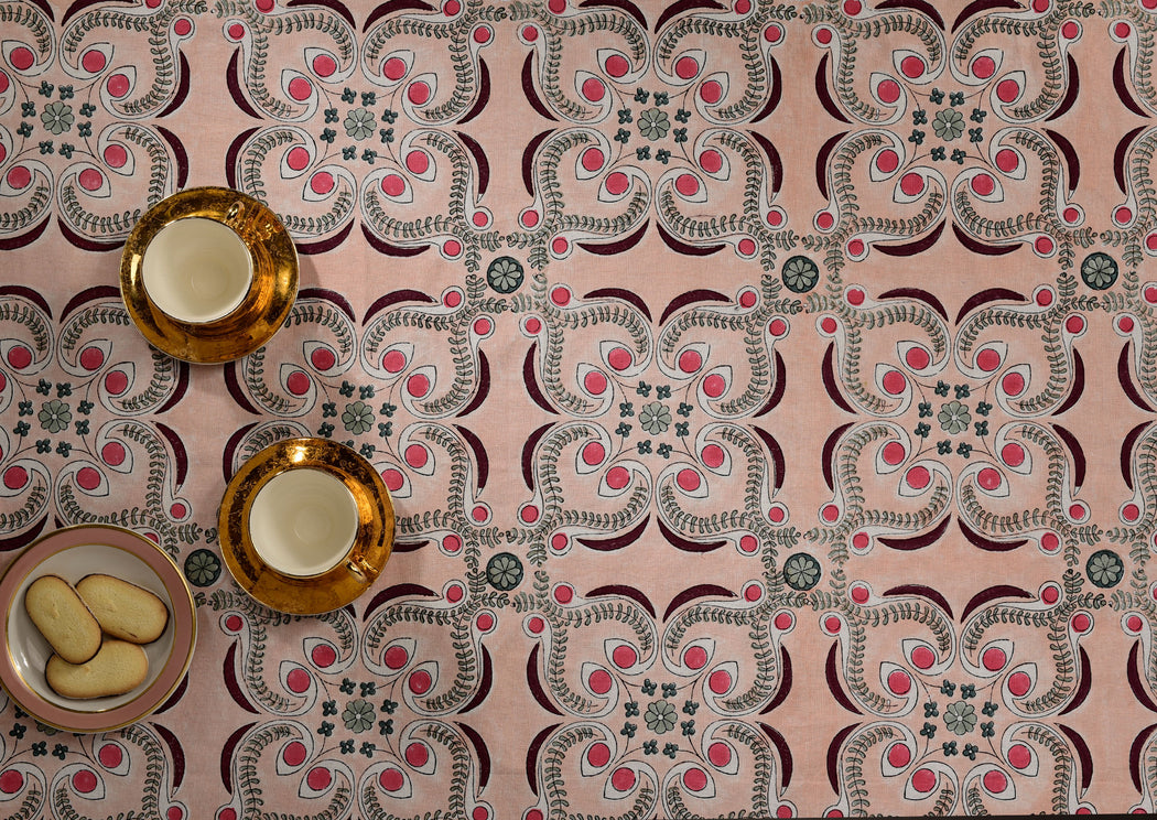 Berry Chloe Tablecloth